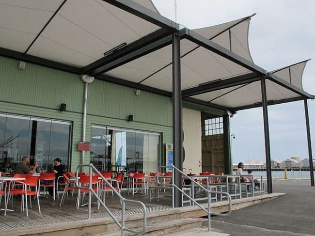Desain Tenda Atap Membrane Cafe